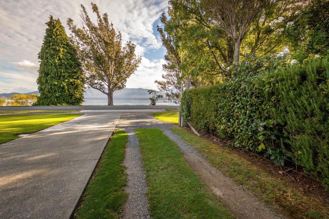 Hop, Skip And Jump To The Lake - Te Anau House Dış mekan fotoğraf